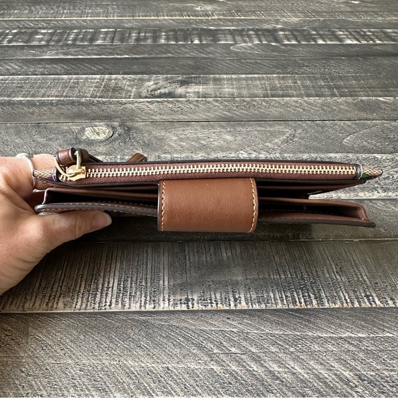 Coach Multicolor Signature Wallet - Picture 4 of 7